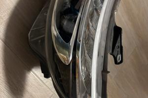 Fanale sx Mercedes V