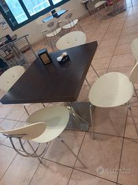 20 sedie 4 tavoli