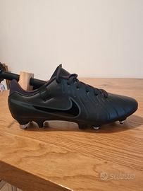 Scarpe calcio nuove-mai usate