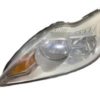 FARO ANTERIORE DESTRO FORD Focus Berlina 4Â° Serie