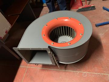 Aspiratore centrifugo radiale