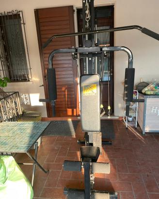 Attrezzo per palestra