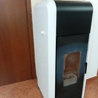 Idrostufa a pellet 28 kw