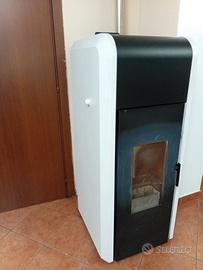Idrostufa a pellet 28 kw