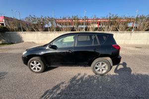 Toyota Rav4 2007 nero- neopatentati