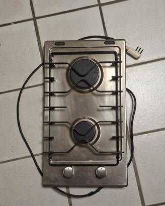 piano cottura a 2 fuochi Whirlpool 