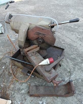 TAGLIARINA A DISCO PER TAGLIO DÌ FERRO 