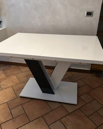 Tavolo allungabile