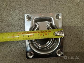 Occhiello di ancoraggio Vasca di ancoraggio
