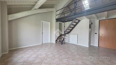 2 LOCALI A ACQUAFREDDA