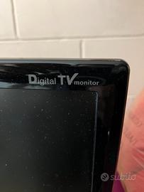 Tv monitor per pc o per TV decoder o smartTv