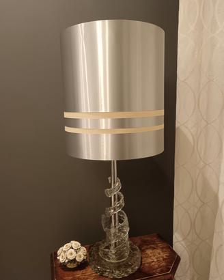 Lampada da tavolo vintage 