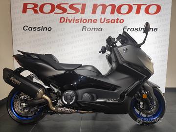 YAMAHA TMAX 560 2025