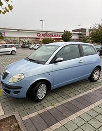 Lancia Ypsilon 1.2 benzina con 200000km