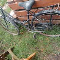 bici d'epoca da donna ruote 26, freni a bacchetta.