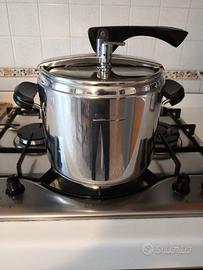 Pentola a pressione Lagostina