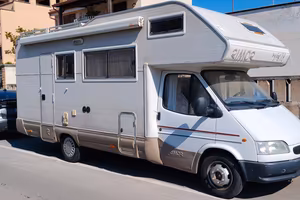 Camper Rimor super brig 678 anno 99 sette posti