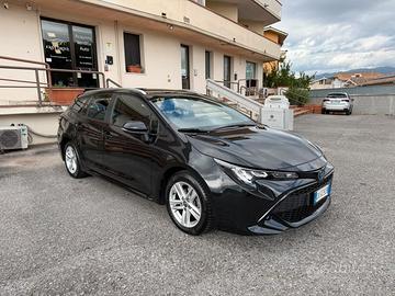 Toyota Corolla Touring Sports 1.8 Hybrid Business 