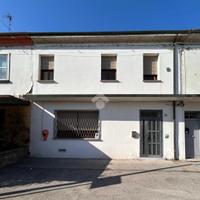 MULTILOCALE A ARGENTA