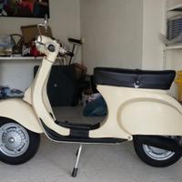 Piaggio Vespa 50 R (V5A1) - 2011