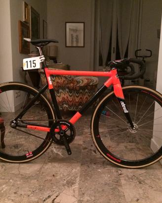 Ruote FFWD x RedHook - F4T tubolari track