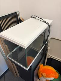 Acquario completo + mobiletto