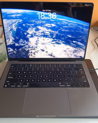 Macbook m2 pro 14'' 16GB ram 512GB ssd