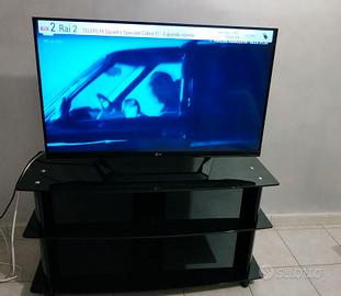 Carrello porta tv su ruote in vetro