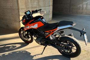 KTM 125 Duke ABS
