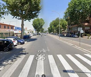 Immobile di 340 m² con 1 locale a Roma