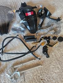  Ricambi originali per R6  2008/2015