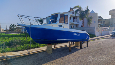 Barca astra 225