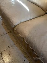 Divano in pelle Chateau d’ax
