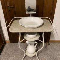 Toilette da camera antiquariato