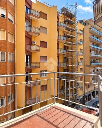 3 LOCALI A SAVONA