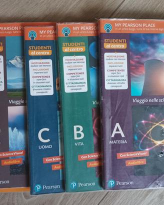 Libro Viaggio nelle scienze - Macro Micro