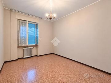 3 LOCALI A PIACENZA