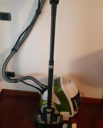 Aspirapolvere multiciclonico Polti Unico MCV70