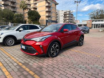 Toyota C-HR 1.8 Hybrid E-CVT Trend