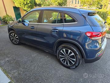Mercedes GLA180d