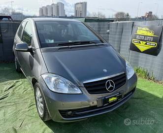 Mercedes A 160 BENZINA GANCIO TRAINO NUOVO
