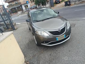 Lancia Ypsilon 1.2 69 CV 5 porte GPL Ecochic Gold