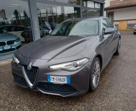 Alfa Romeo Giulia 2.2 Turbodiesel 210 CV AT8 AWD Q