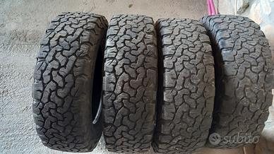 pneumatici BFGOODRICH..LT215/65R16