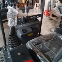 Escavatore 12ql nuovo