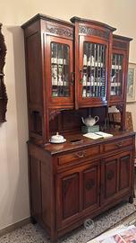 Vetrina Ligure del 900 inmassello di ciliegio