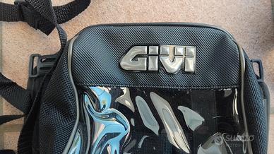 Givi porta oggetti e gps