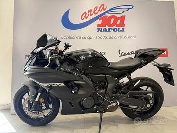 Yamaha YZF R7