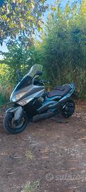 Yamaha Tmax 500