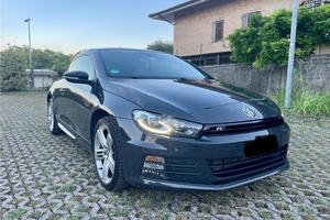 Volkswagen Scirocco R 2.0TDI 184cv